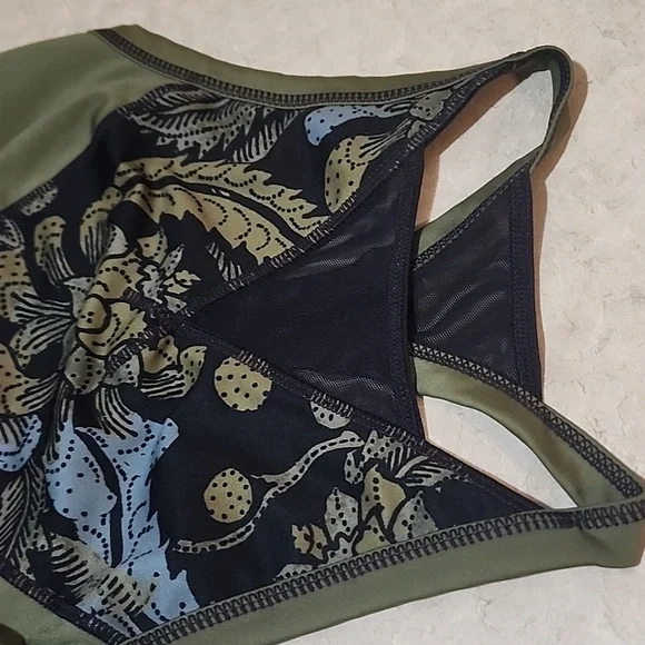 Free People sports bra size XS - Picture 4 of 6